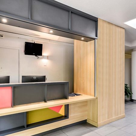 B&B Hotel Montpellier 1 Saint-Jean-de-Vedas Bagian luar foto